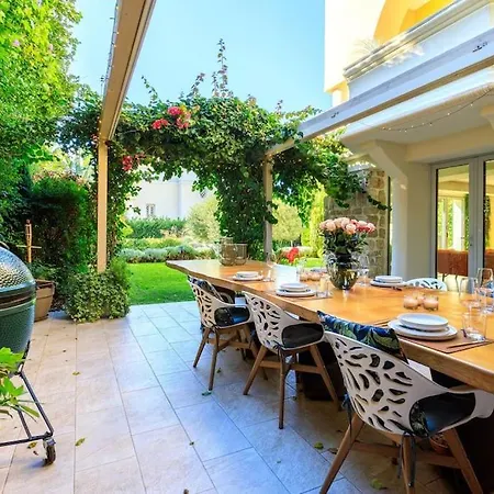 Luxury Villa